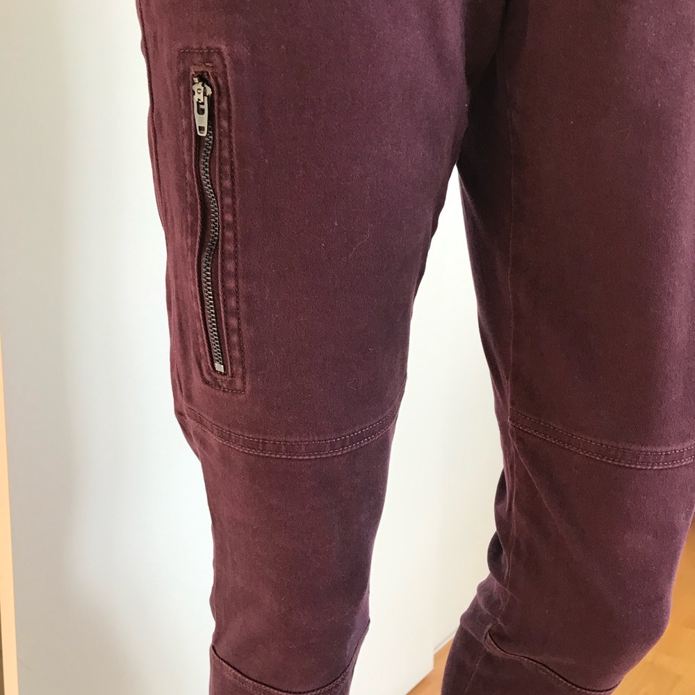 Final sale New Banana Republic purple skinny jeans with Zipper Detail size 4